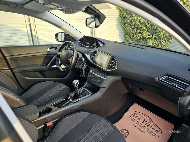Peugeot 308 1.6 BlueHDI
