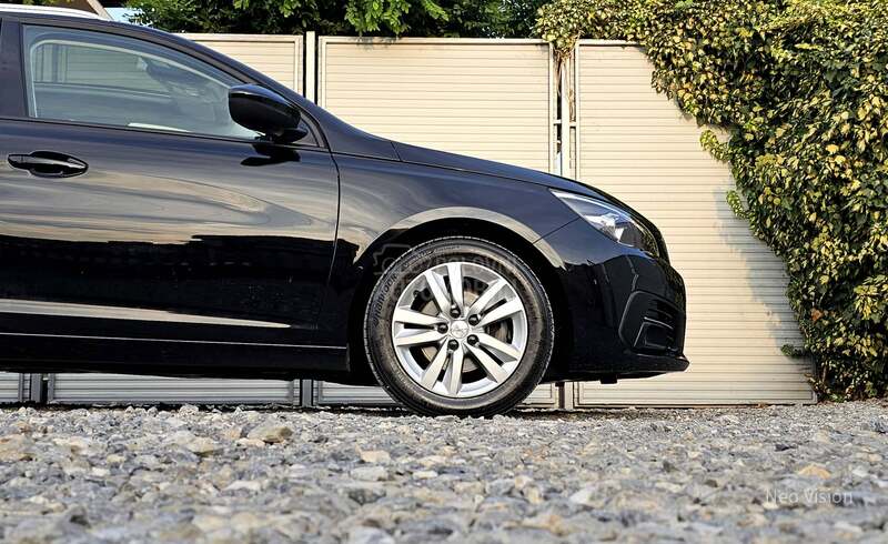 Peugeot 308 1.6 BlueHDI