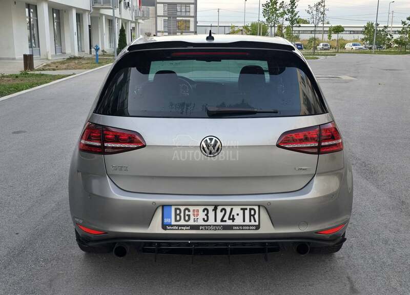 Volkswagen Golf 7 