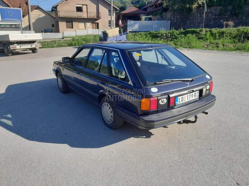 Nissan Sunny Florida