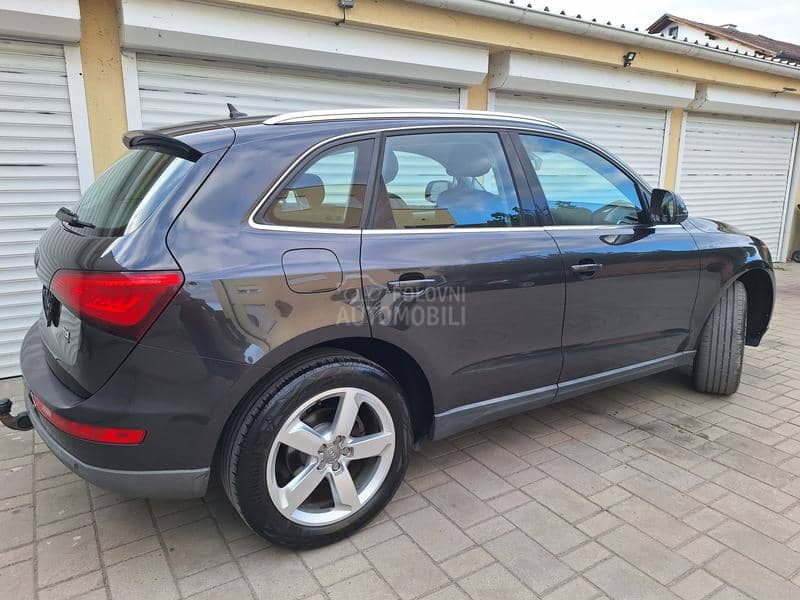 Audi Q5 E.x.t.r.a T.o.p Audi Q5 E.x.t.r.a T.o.p