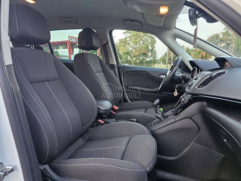 Opel Zafira 2.0 CDTI COSMO