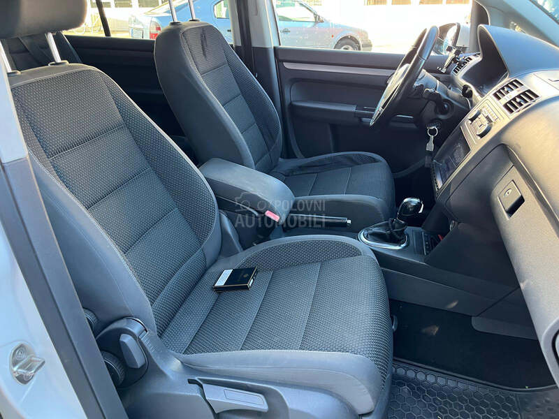 Volkswagen Touran 1.4 DSG