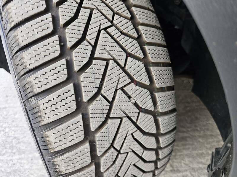 Ford Kuga 2.0d 4x4 139000k m