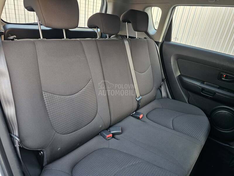 Kia Soul 1.6b /120 000 k m/