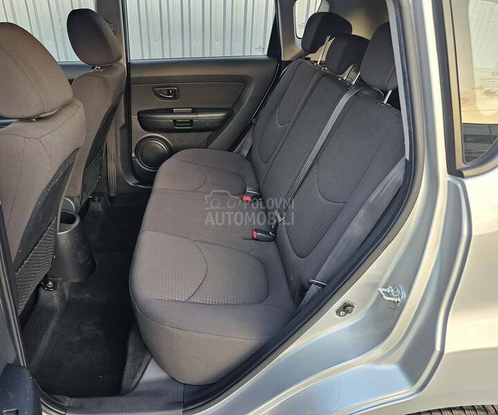 Kia Soul 1.6b /120 000 k m/