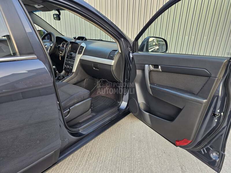 Chevrolet Captiva 2.0d 4WD 7 s edišta