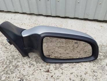 Desni retrovizor gtc z157 za Opel Astra H od 2004. do 2012. god.