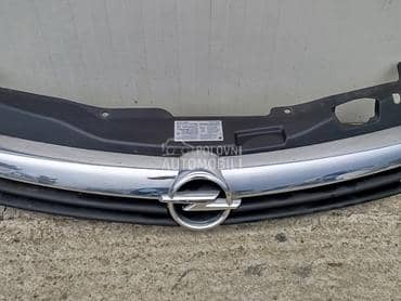 Prednja maska astra h za Opel Astra H od 2004. do 2007. god.