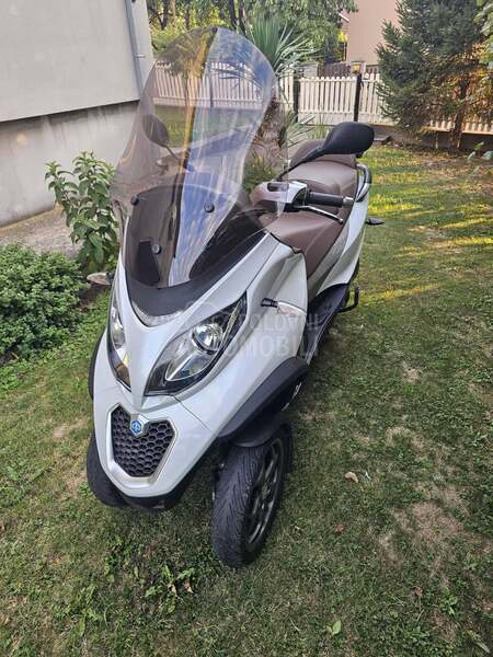 Piaggio Mp3 300 Lt