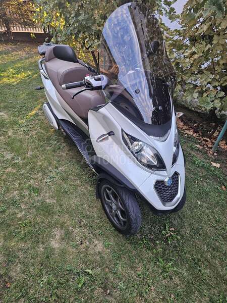 Piaggio Mp3 300 Lt