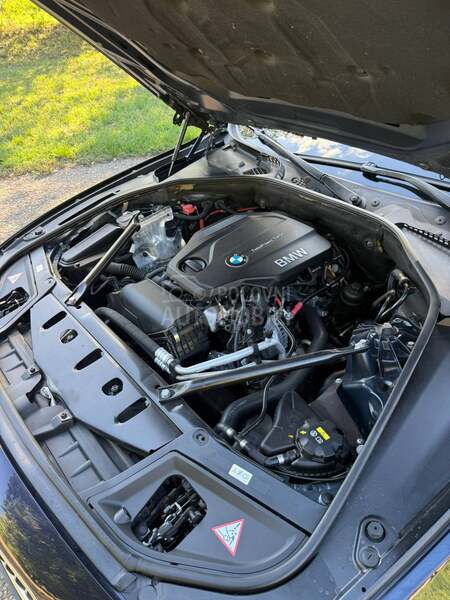 BMW 520 LCI Luxury