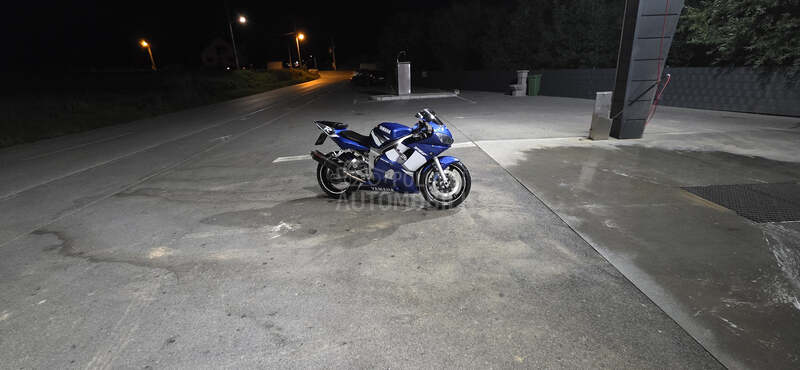 Yamaha r6