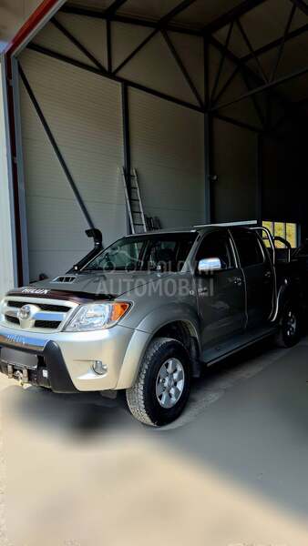 Toyota Hilux 3.0 d4d