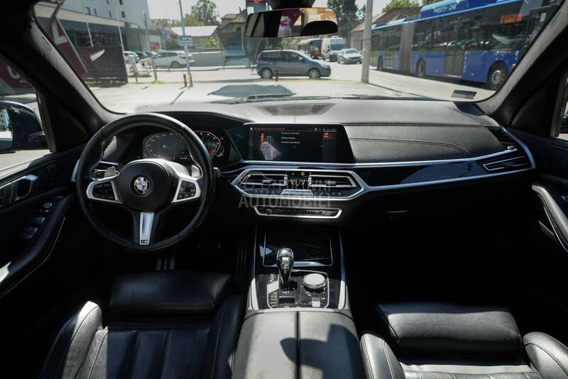 BMW X7 M50 D