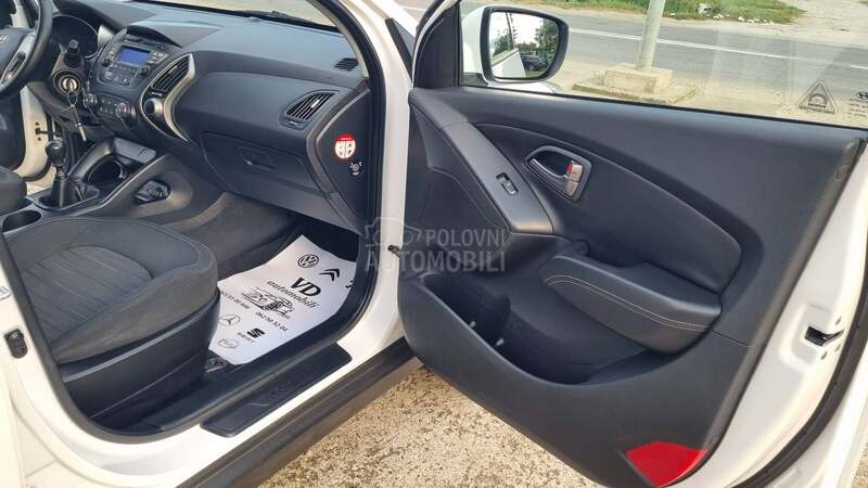 Hyundai ix35 R.E.S.T.A.J.L.I.N.G