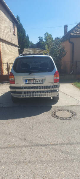 Opel Zafira 