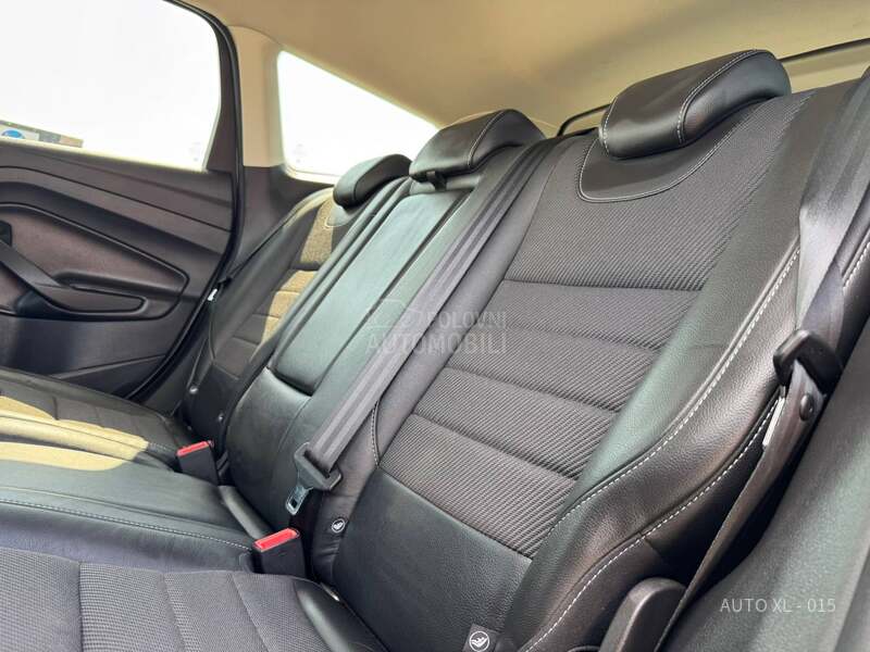 Ford Kuga 2.0 TDCI / TITANIUM