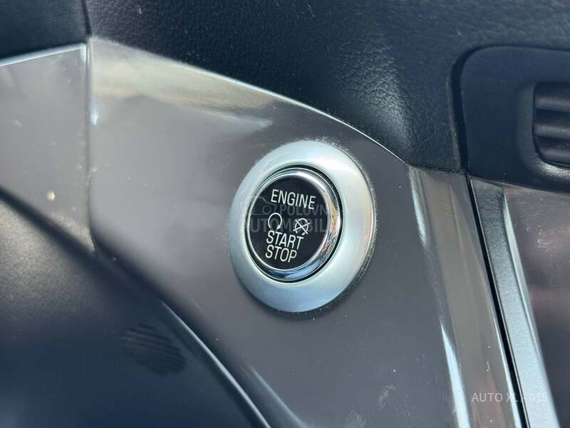 Ford Kuga 2.0 TDCI / TITANIUM