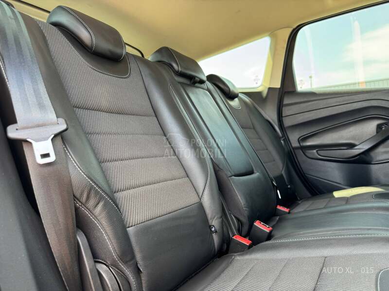 Ford Kuga 2.0 TDCI / TITANIUM