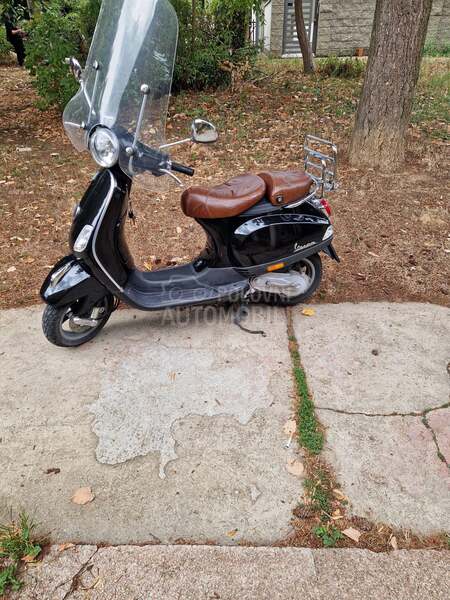 Piaggio vespa LX50 2T