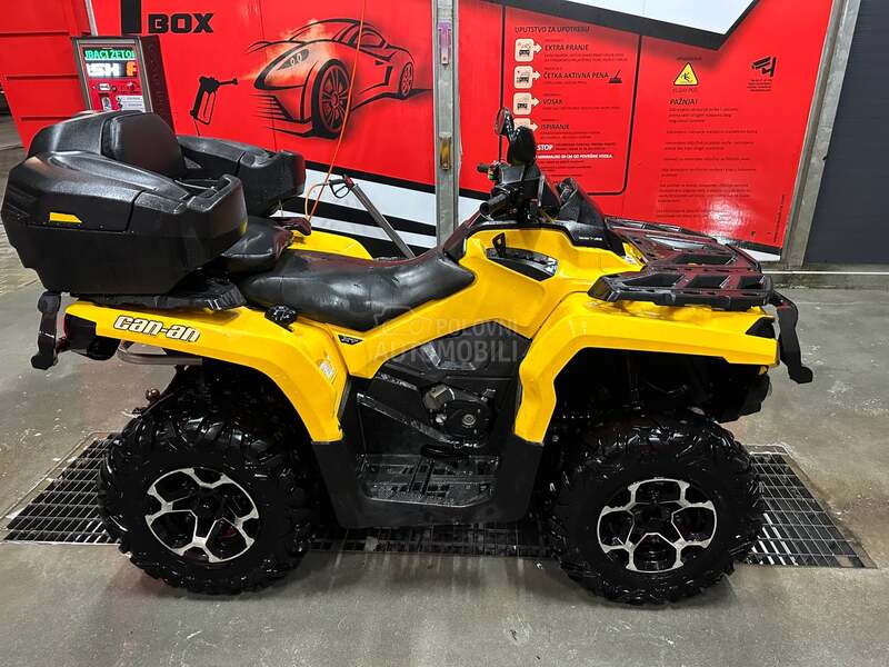Can-Am Outlender 800XT