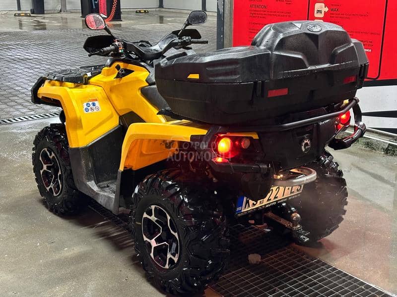 Can-Am Outlender 800XT