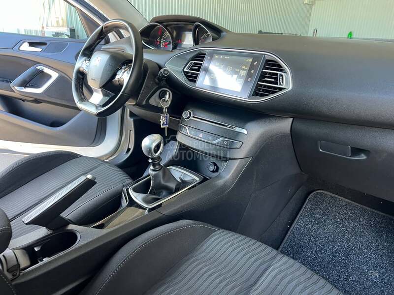 Peugeot 308 1.6 HDI Intens