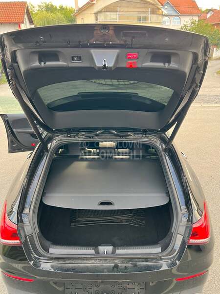 Mercedes Benz CLA 180 Shooting Brake AMG PANO