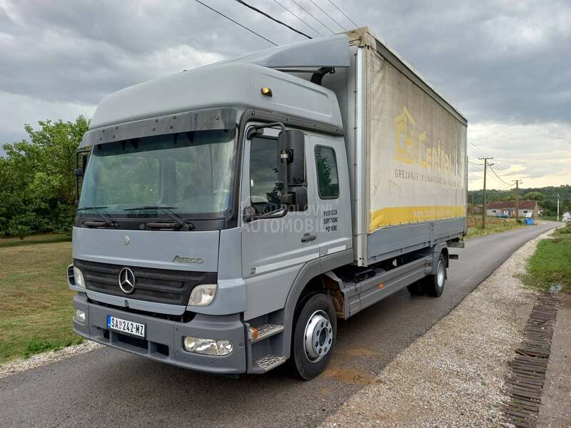 Mercedes Benz 1222 6.20m