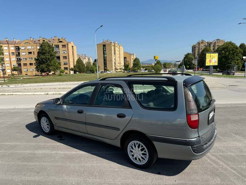 Renault Laguna 2.0