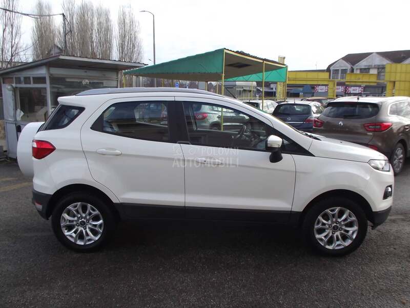 Ford EcoSport 1.5 TDCI LED NOV