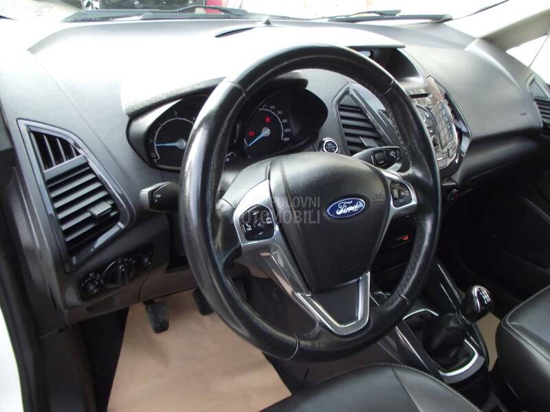 Ford EcoSport 1.5 TDCI LED NOV