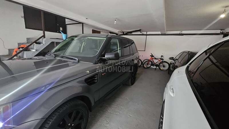 Land Rover Range Rover Sport HSE