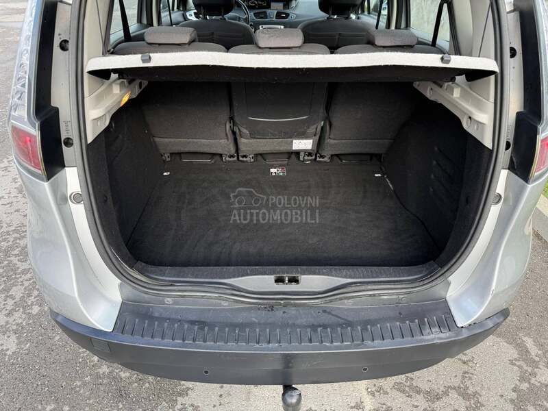 Renault Scenic 1.5 dci XMOD
