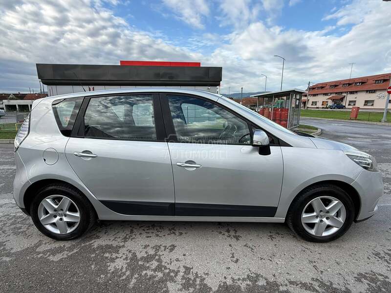 Renault Scenic 1.5 dci XMOD