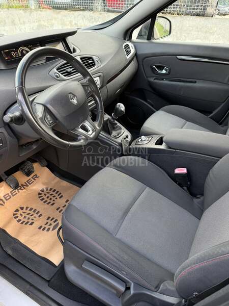 Renault Scenic 1.5 dci XMOD