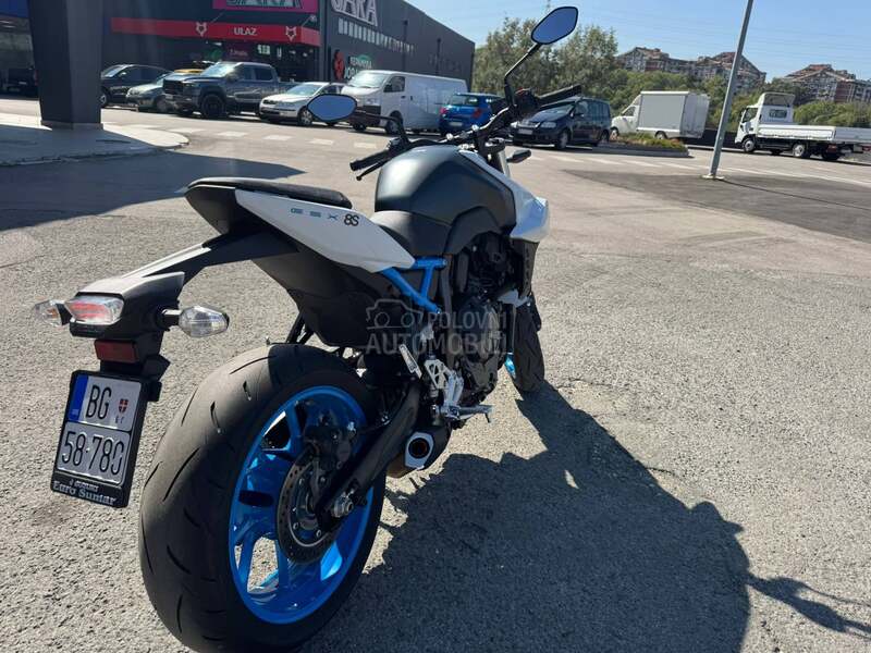 Suzuki GSX-S 8S M3