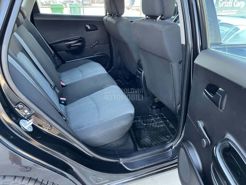Kia cee`d 1.4b CVVT LX CITY