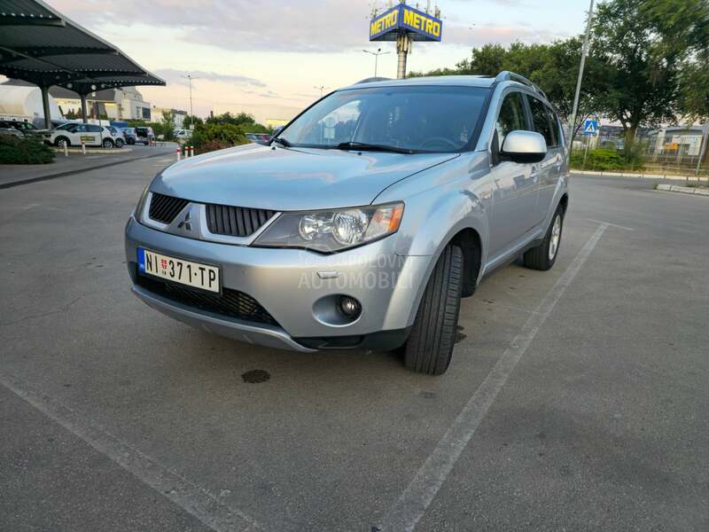 Mitsubishi Outlander 