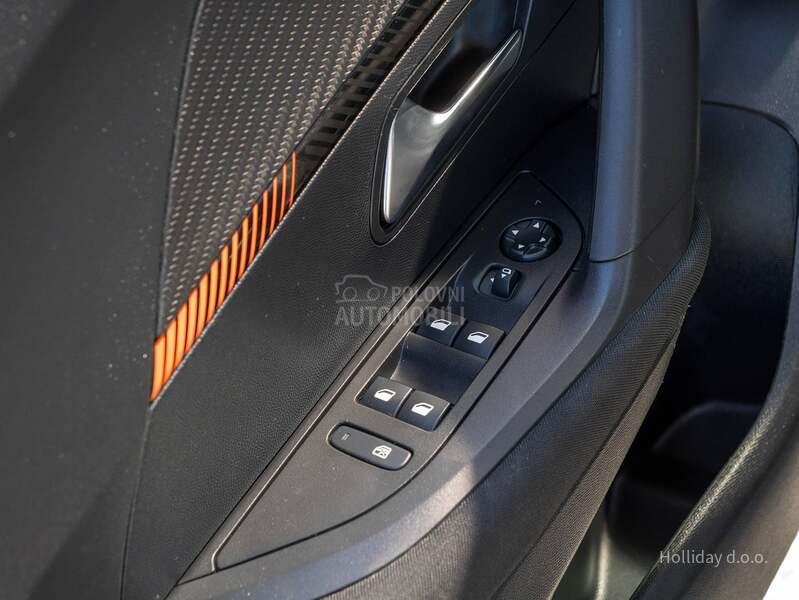 Peugeot 2008 1.2 PureTech Led Nav