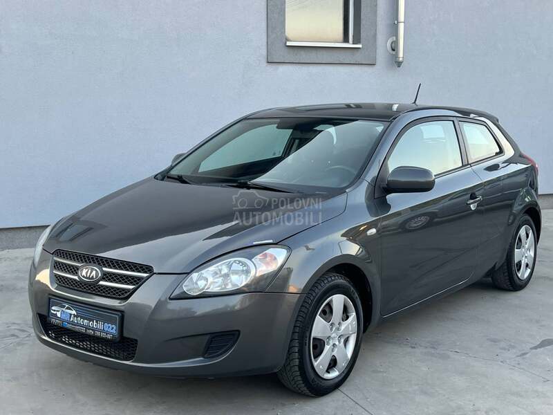 Kia cee`d 1.4b LX FRESH