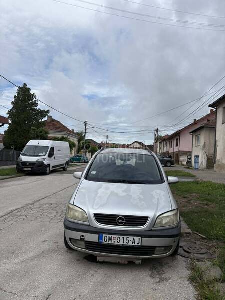 Opel Zafira 2.0 DTI