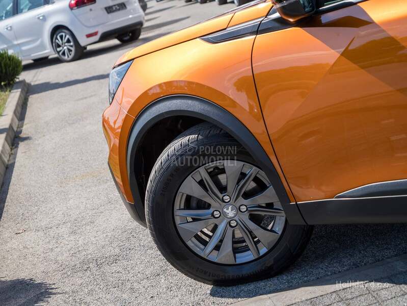Peugeot 2008 1.2PureTech Aut