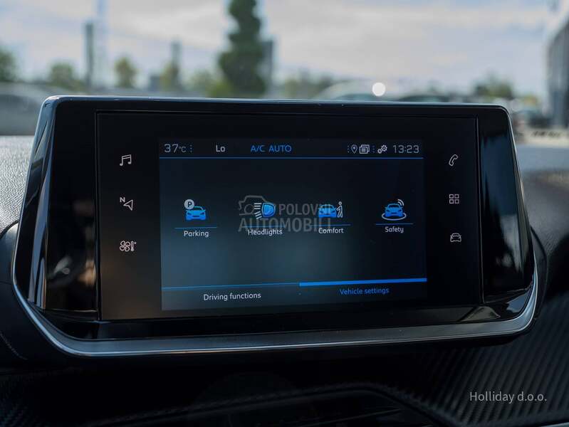 Peugeot 2008 1.2PureTech Aut