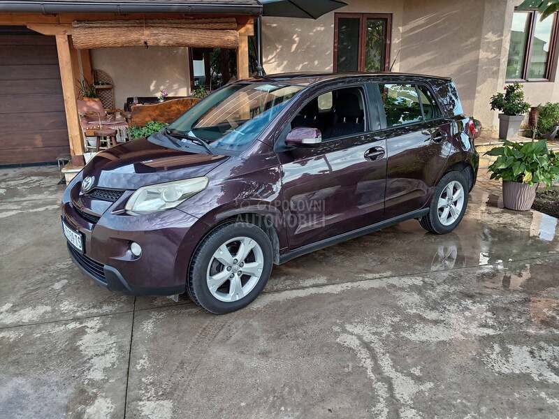 Toyota Urban Cruiser 