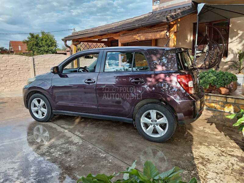 Toyota Urban Cruiser 