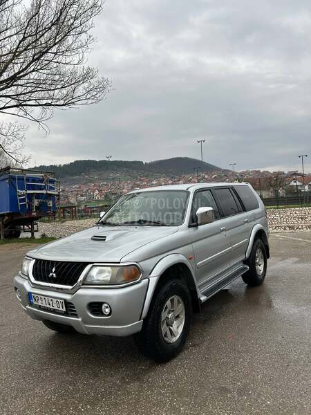 Mitsubishi Pajero Sport 