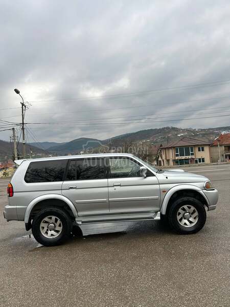 Mitsubishi Pajero Sport 