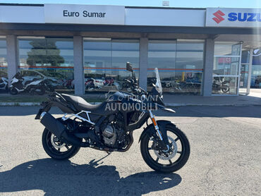 Suzuki V STROM 800 M4